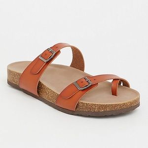 TORRID- NWT- Sandals